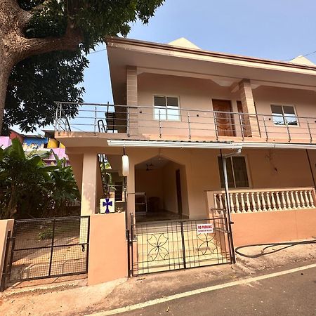James Guesthouse Bogmalo Exterior photo